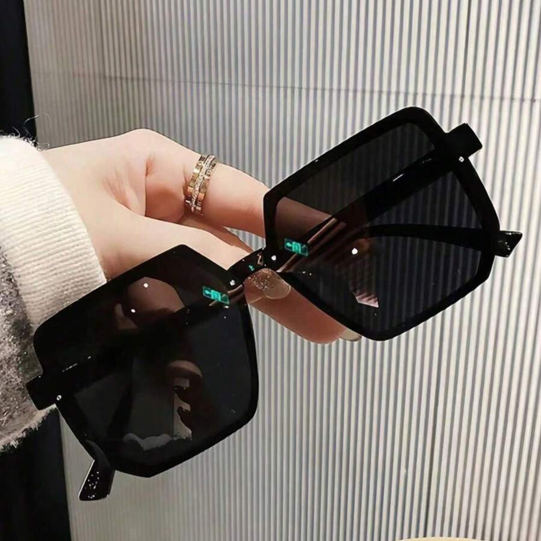 Modern Chic Square Frame Sunglasses