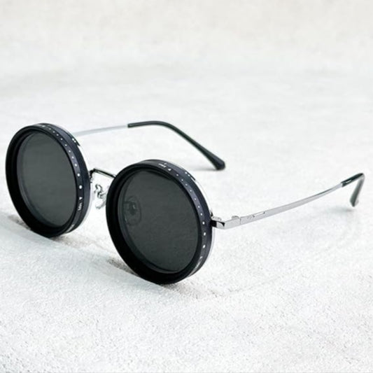 VELTURA™ SmartTint