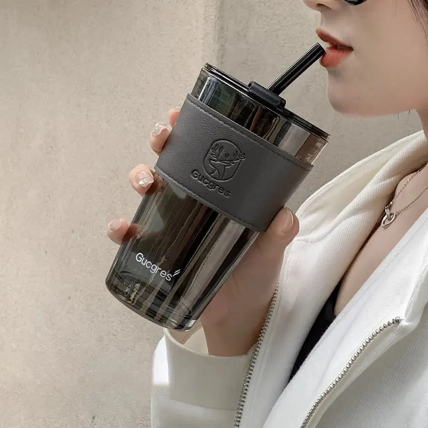 Veliora Tumbler with Leather Grip